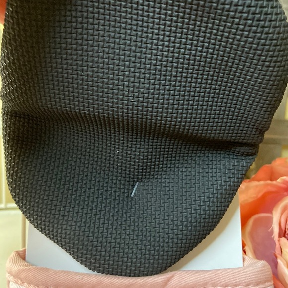 NEW! Disney Princess Cinderella & Prince Charming His & Hers Oven Mitt Set - Picture 2 of 8